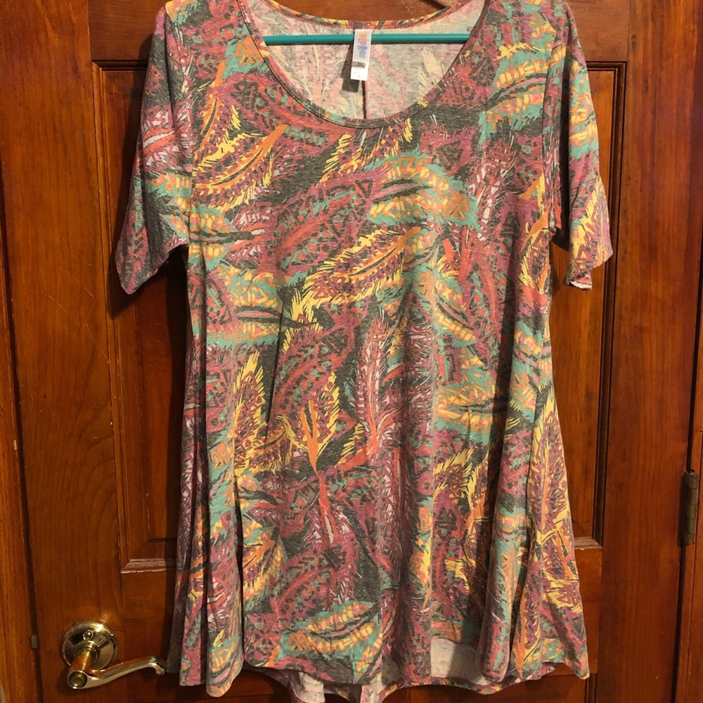 LulaRoe top